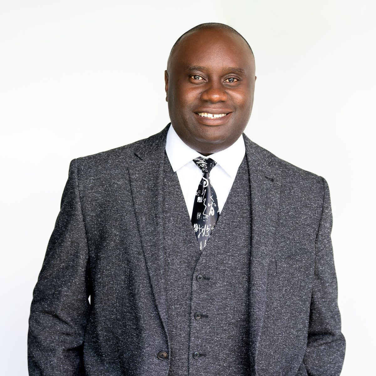 Portrait of Dr. Davies Chirwa