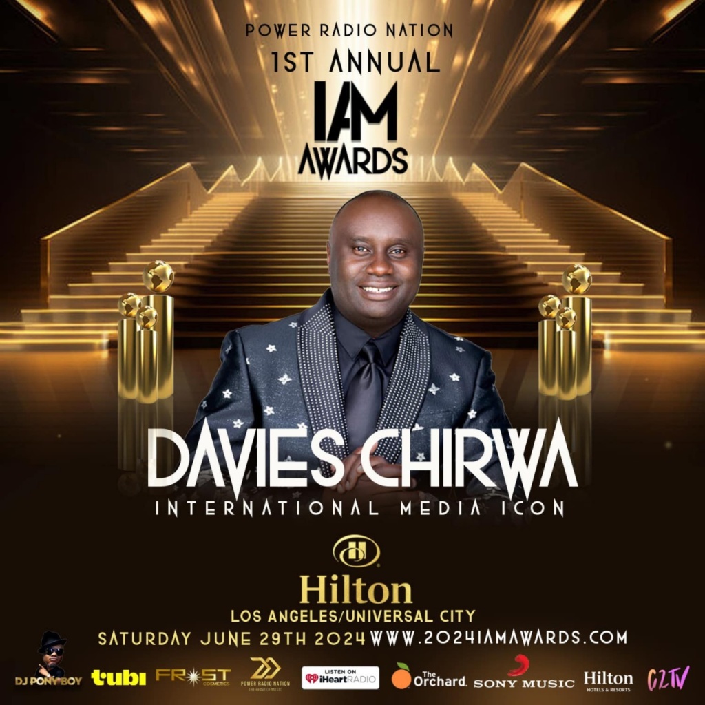 Davies Chirwa receives The  Global Media Icon Award from IAM Awards